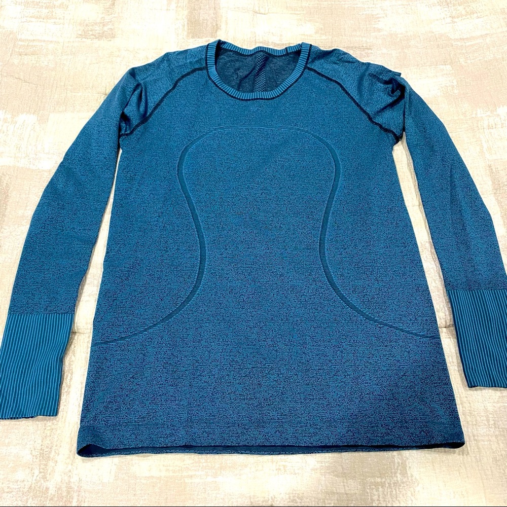Lululemon Blue Long Sleeve Top